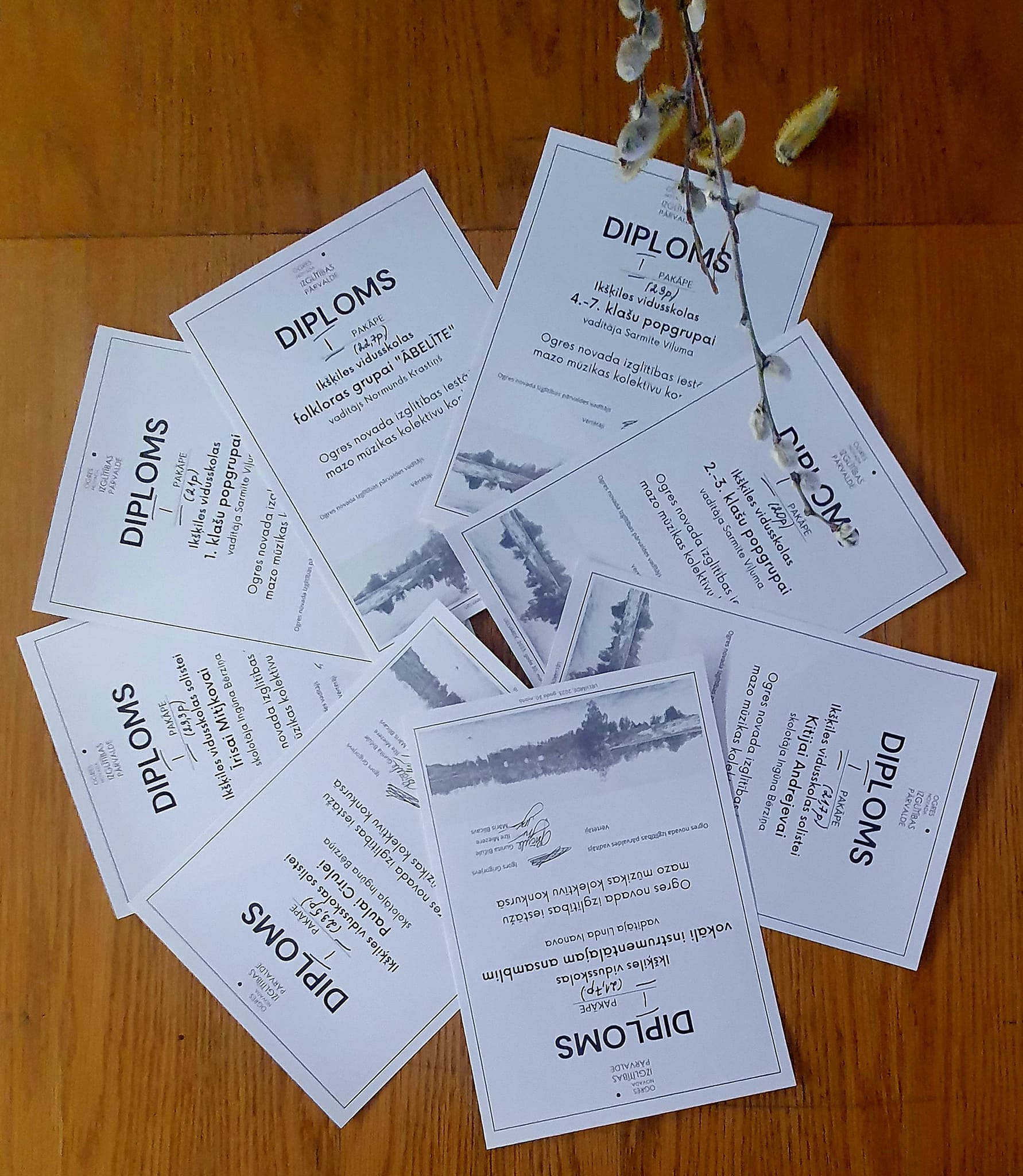 Mūzikas konkursa diplomi