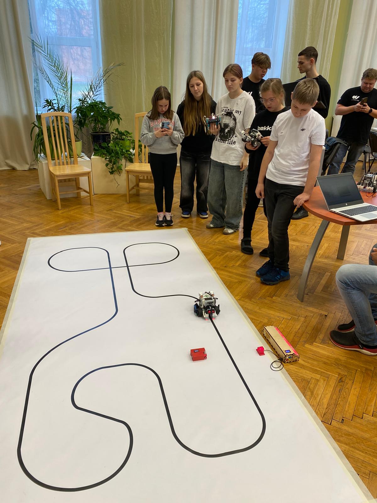 Robotikas sacensības Rīgā